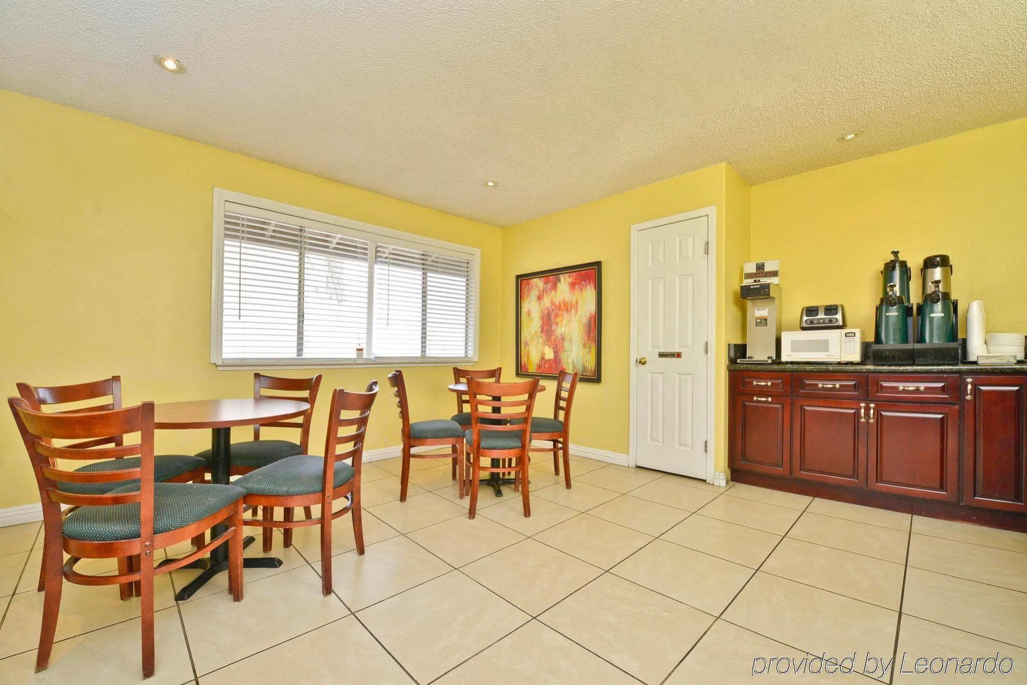 Quality Inn Kettleman City Near Hwy 41 Exterior photo